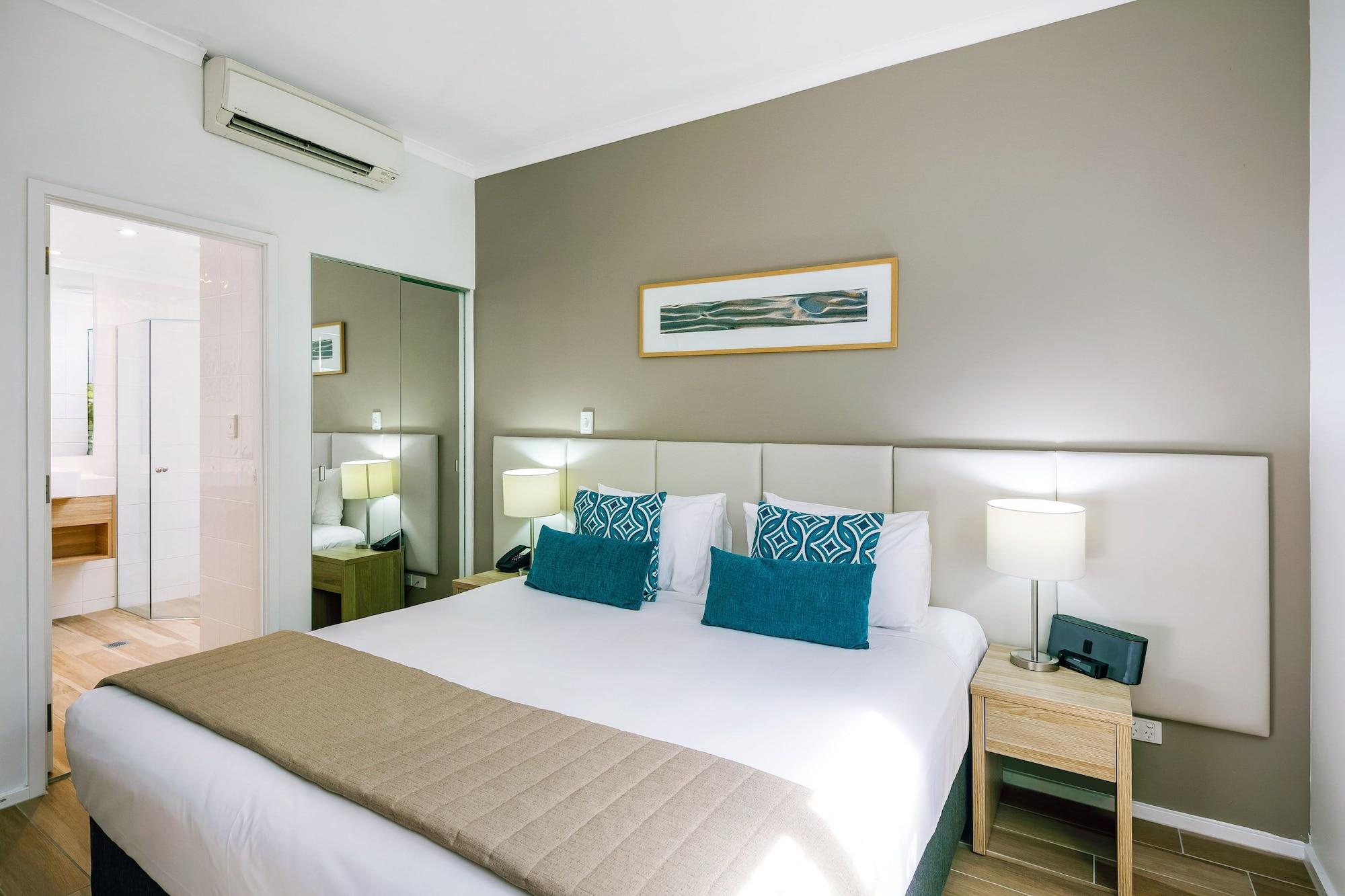 Mantra Portsea Hotel Порт Дъглас Екстериор снимка