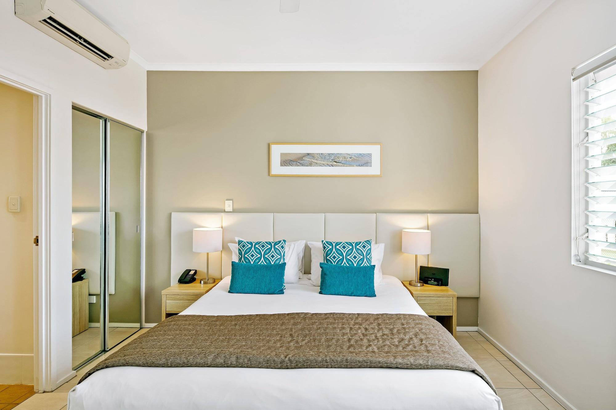 Mantra Portsea Hotel Порт Дъглас Екстериор снимка