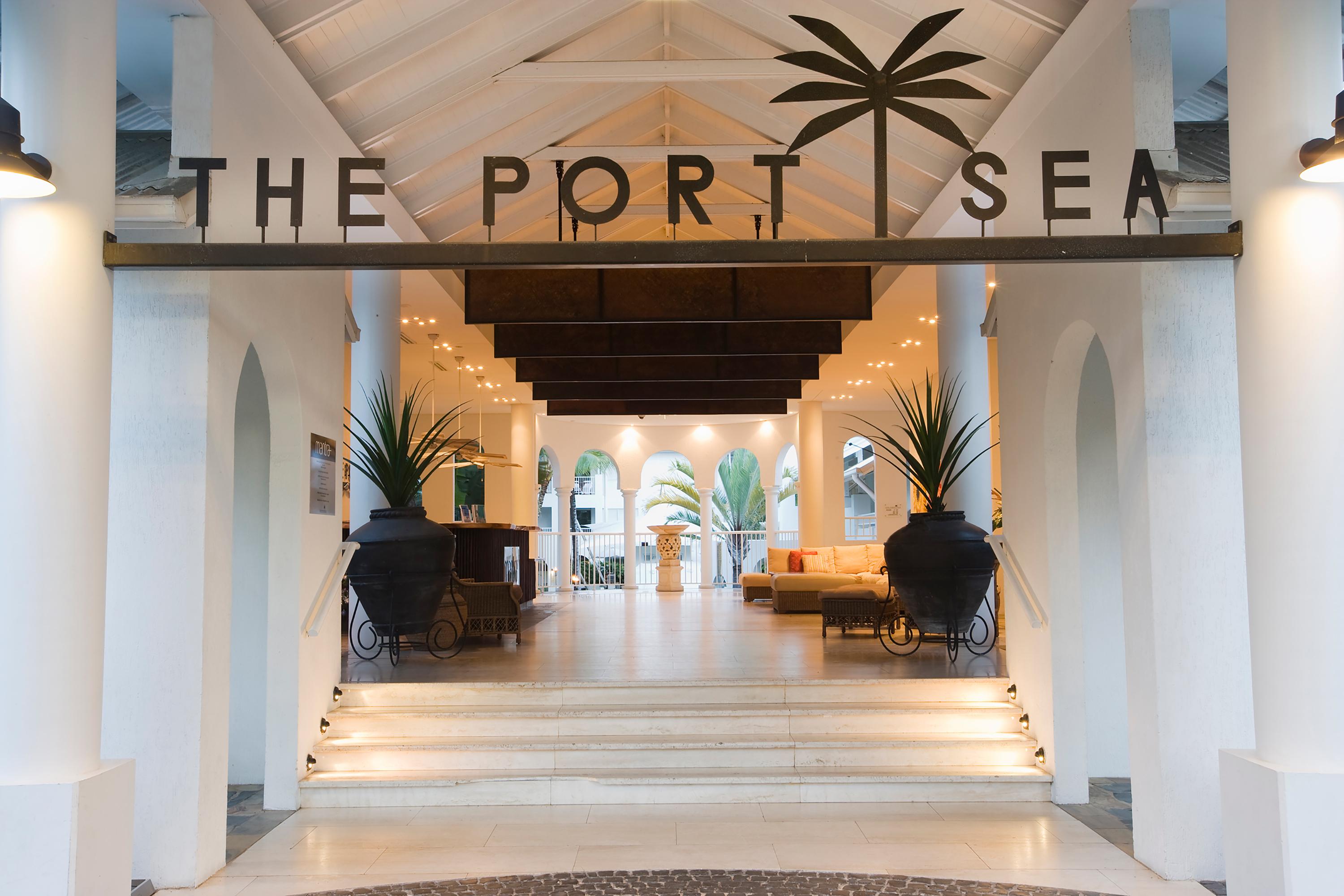 Mantra Portsea Hotel Порт Дъглас Екстериор снимка