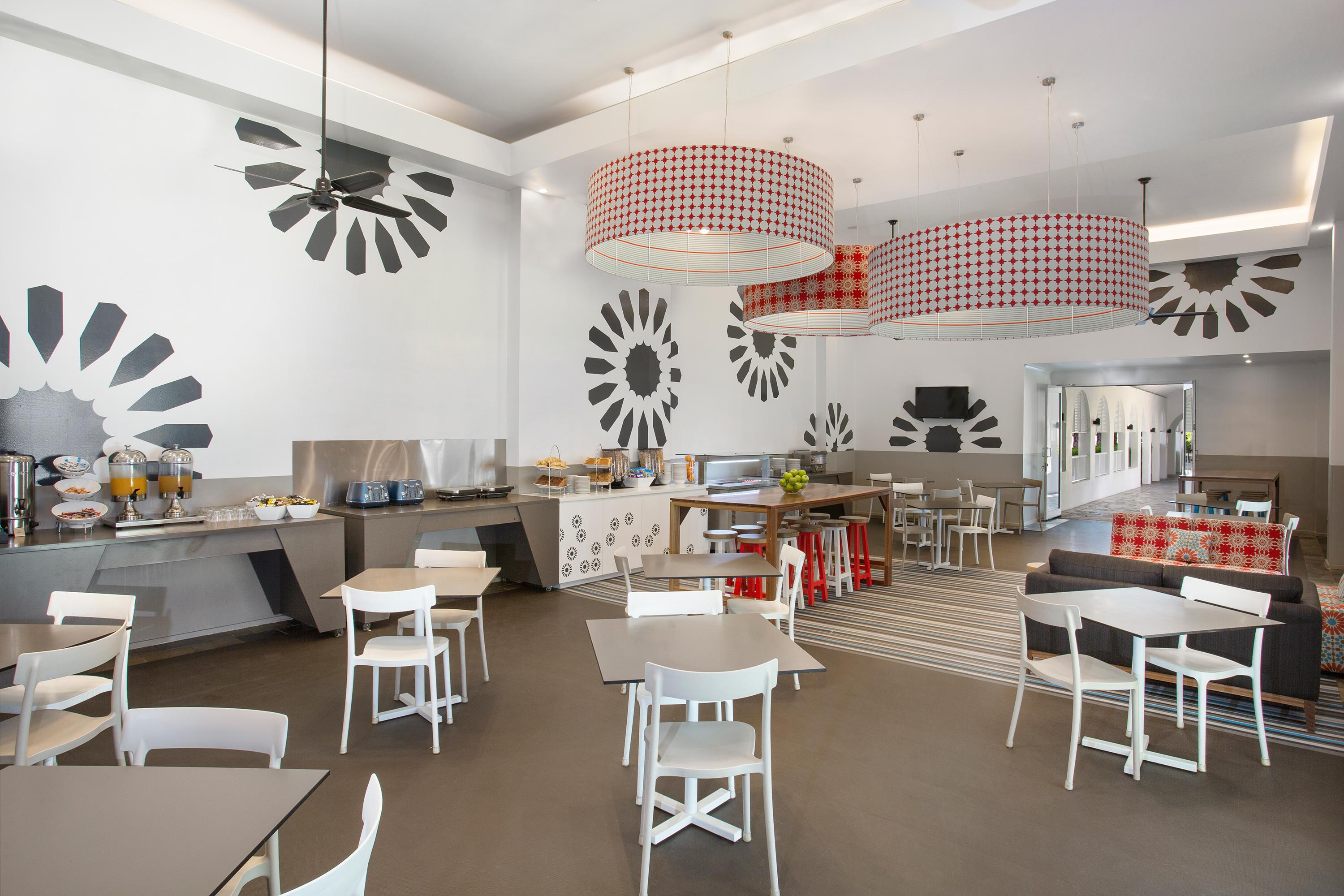 Mantra Portsea Hotel Порт Дъглас Екстериор снимка