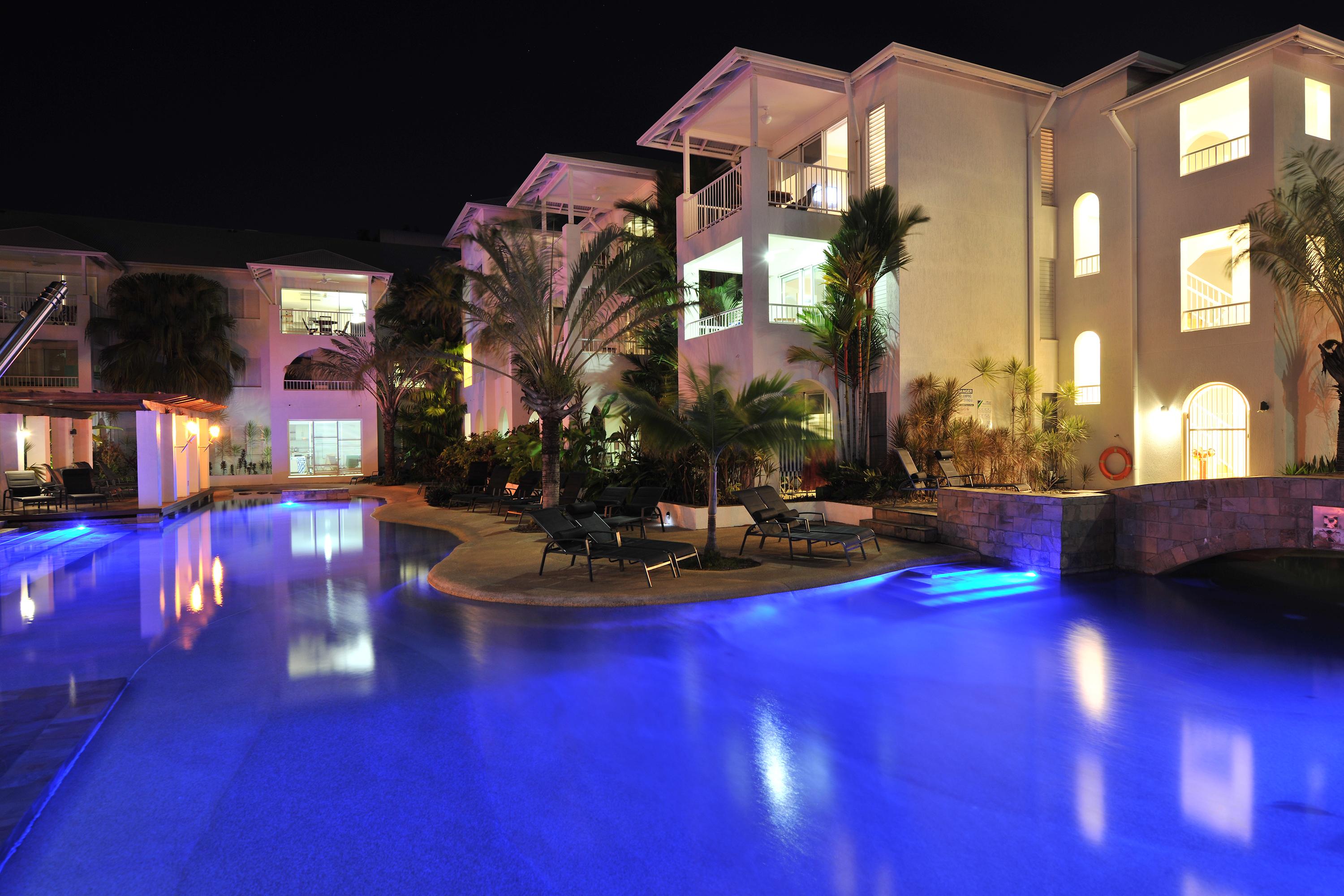 Mantra Portsea Hotel Порт Дъглас Екстериор снимка