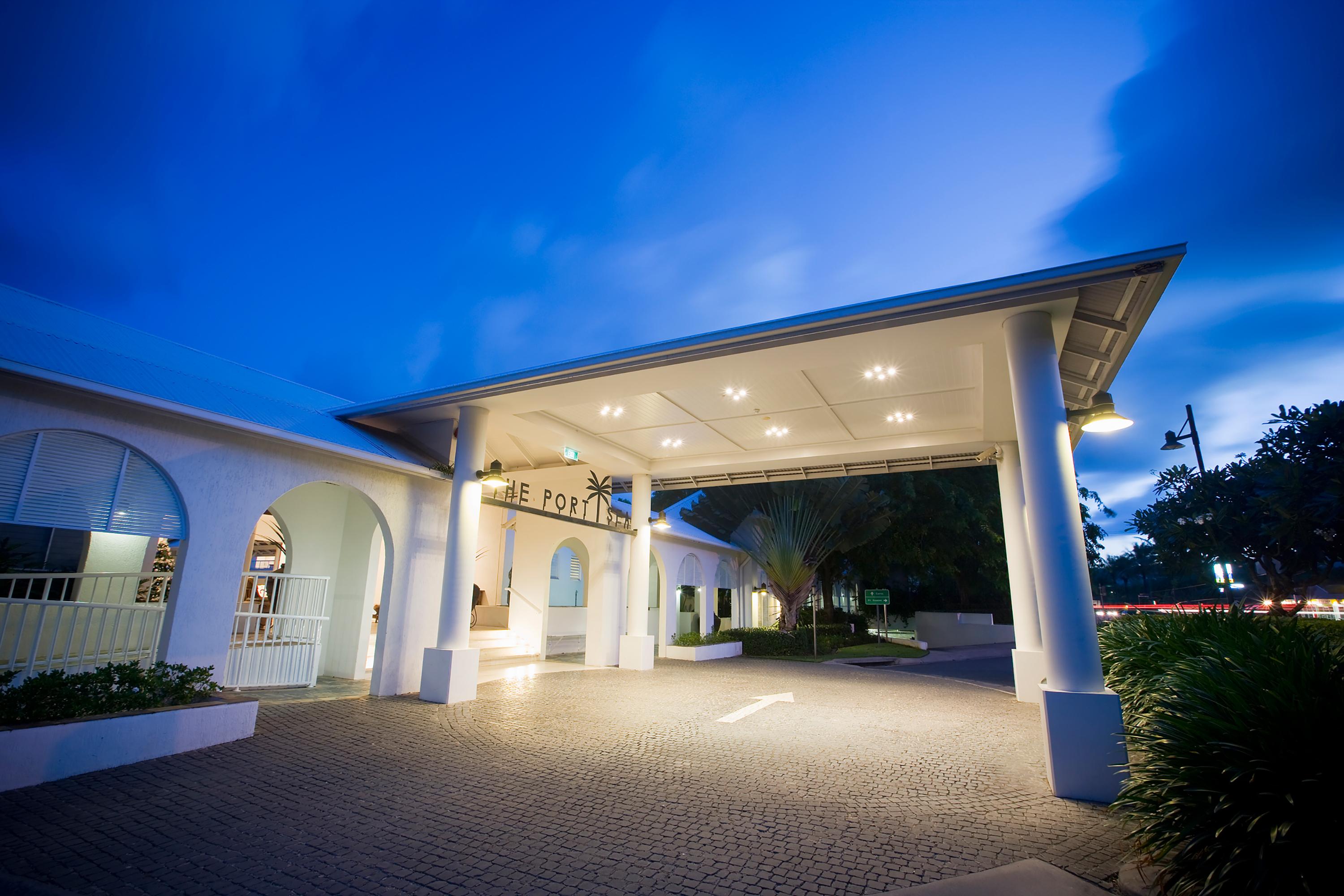 Mantra Portsea Hotel Порт Дъглас Екстериор снимка