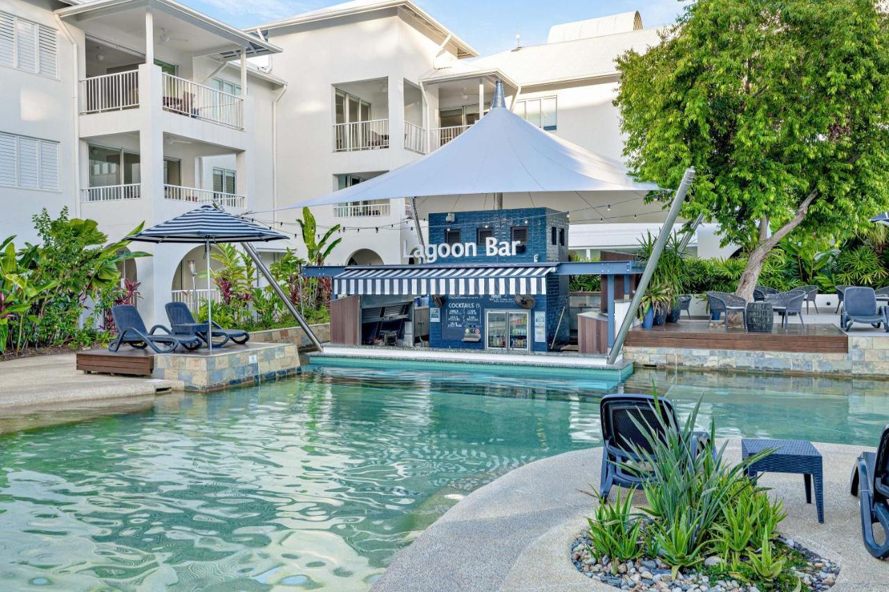 Mantra Portsea Hotel Порт Дъглас Екстериор снимка